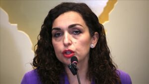 Enver Hasani: “Dekreti i Osmanit për shpërndarjen e Kuvendit është jokushtetues”