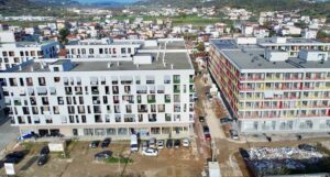 Dritëhijet e Rindërtimit: Banorët ende në pritje të shtëpive