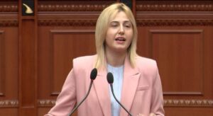 Zhupa:&nbsp; “Prej 1 viti mësuesve të diplomuar para sistemit të Bolonjës u mohohet padrejtësisht pagesa e kategorisë”