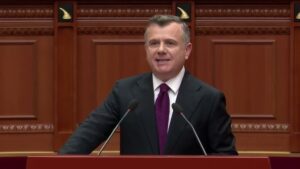 Balla kritikon opozitën për bojkotin e seancës mbi rezolutën kundër Iranit