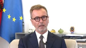 Gonzato: “Administrata shtetërore u përdor në zgjedhjet e 15 majit”