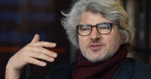 Sead Zimeri: “Shqiptarët dhe maqedonasit jetojnë si dy shoqëri të ndara – pa dialog dhe pa kontakt të vërtetë”