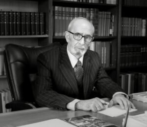 Ligjërata e fundit me profesor Qosjen